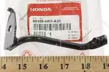 Крепление L. RR. FENDER (80108-HN6-A30)