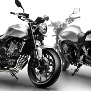 Нові Honda CB400 Super Four і CBR400R Four від орієнтовані на нове покоління любителів "мыських запальничок". фото