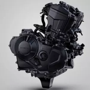Паралельний всесвіт Honda: Розкрито деталі двигуна для відродженого Hornet фото