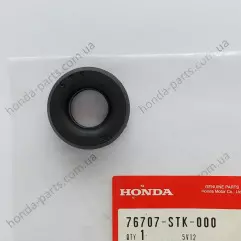 Втулка отвору заднього вітрового скла (76707-STK-000)